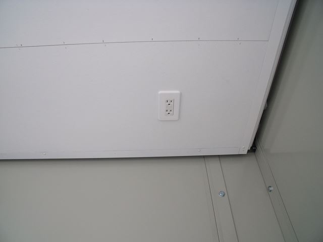 埼玉県 2.16坪 中古 CT-32J 内覧 コンセント