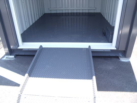 埼玉県 2.16坪 中古 CT-32JG 外観 スロープ