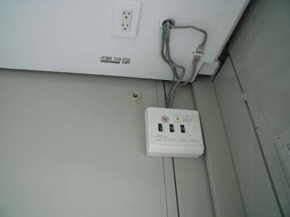 埼玉県 2.16坪 中古 CT-32J 内観 ブレーカー