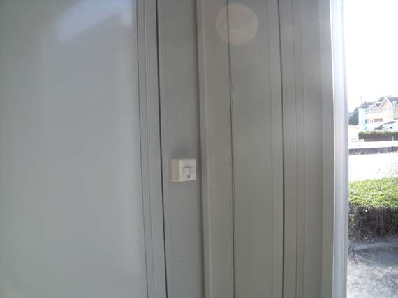 埼玉県 2.83坪 中古 CT-41J 外観 スイッチ