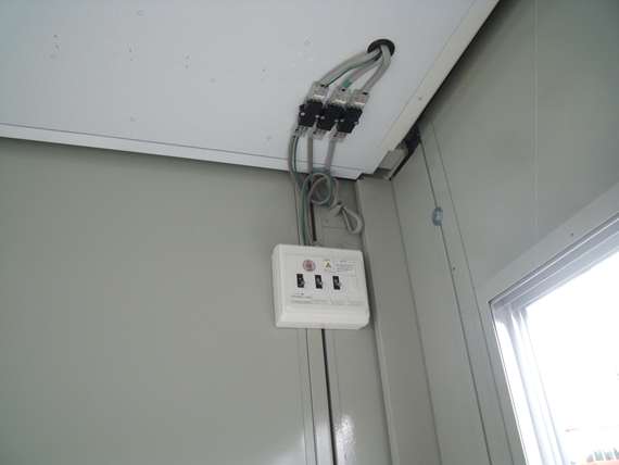 埼玉県 2.16坪 中古 CT-42J 内覧 ブレーカー