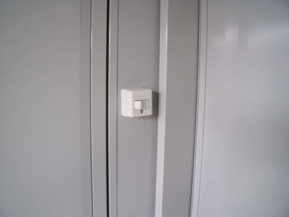 埼玉県 3.90坪 新棟 MSトレーラー CT-54J AC付 内観 スイッチ