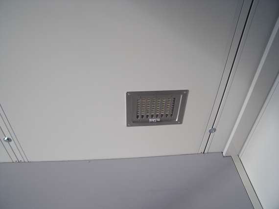 埼玉県 3.90坪 新棟 MSトレーラー CT-54J AC付 内観 給気口