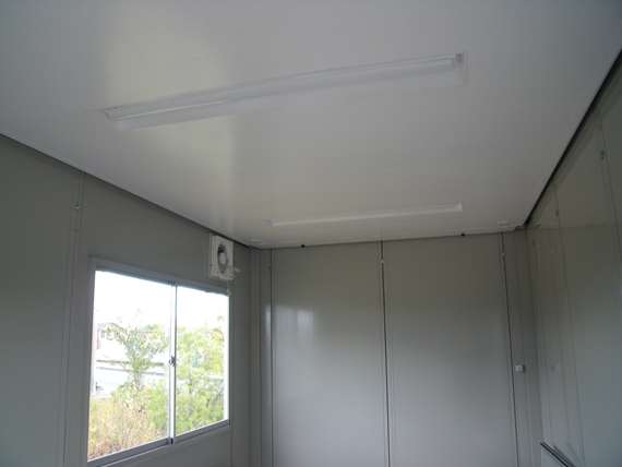 埼玉県 3.90坪 新棟 MSトレーラー CT-54J AC付 内観