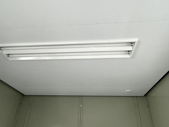 茨城県 2.83坪 中古 CT-41J 内観 照明