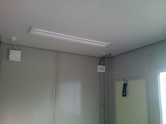 京都府 2.16坪 中古 CT-32J  内観　蛍光灯