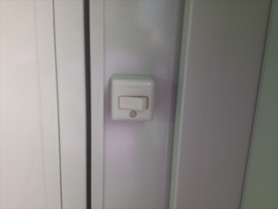 京都府 2.16坪 中古 CT-32J  内観　スイッチ