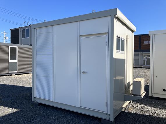 茨城県 1.84坪 新棟 SANIT_29MSL 男性用トイレ AC付 外観