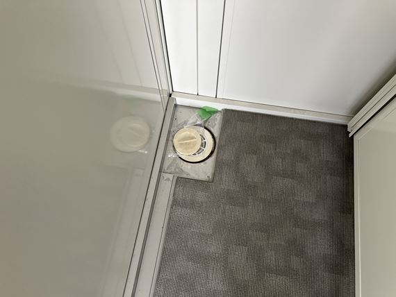 茨城県 1.84坪 新棟 SANIT_29MSL 女性用トイレ AC付 内観