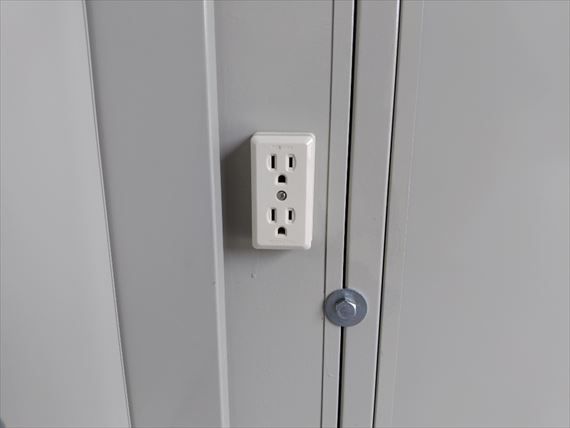 茨城県 2.16坪 中古 CT-32J 内観 コンセント