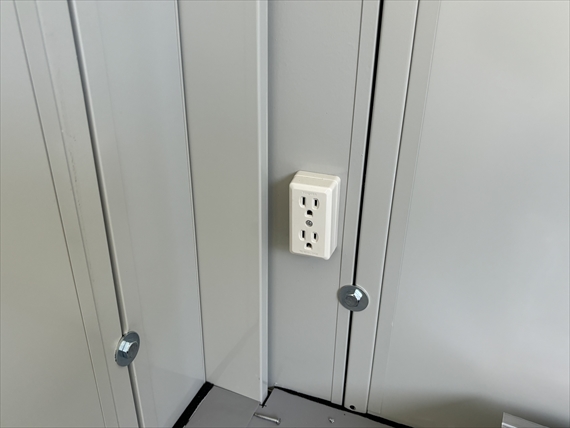 茨城県 2.16坪 中古 CT-32J 内観 コンセント