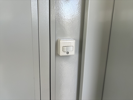 茨城県 2.16坪 中古 CT-32J 内観 スイッチ