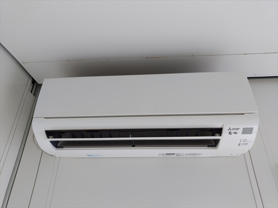 茨城県 1.84坪 新棟 SANIT_29MSL 男性用トイレ AC付 エアコン