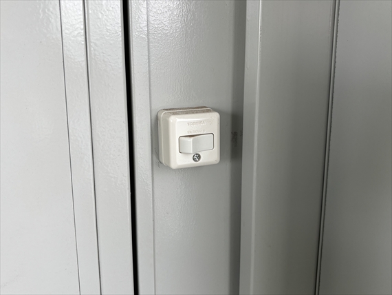 茨城県 2.16坪 中古 CT-32J スイッチ