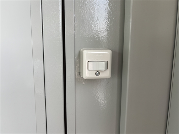 茨城県 2.16坪 中古 CT-32J スイッチ