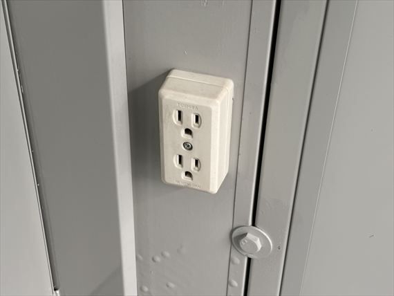 茨城県 2.16坪 中古 CT-32J コンセント➁