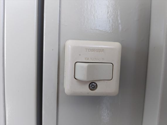 茨城県 2.83坪 中古 CT-41J スイッチ