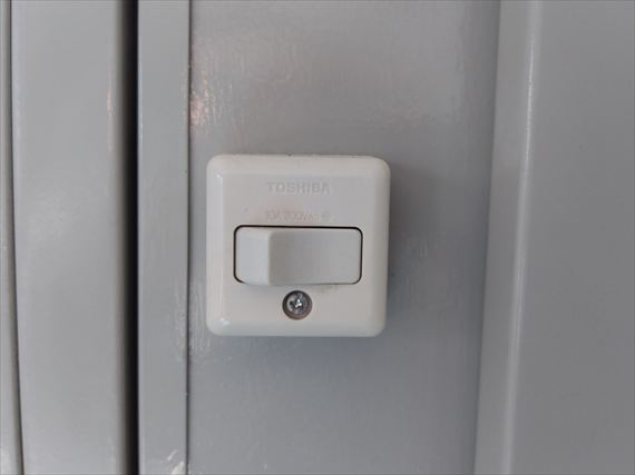 茨城県 2.83坪 中古 CT-41J スイッチ