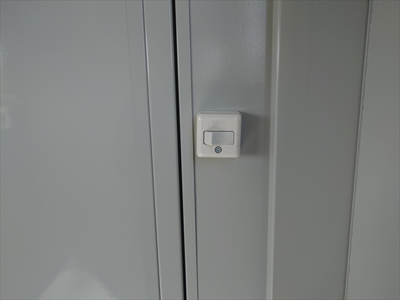 栃木県 2.16坪 中古 CT-32J 内観 スイッチ