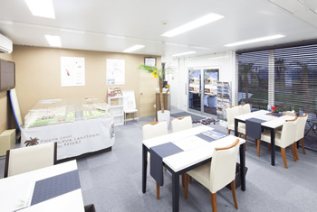 住宅販売事務所